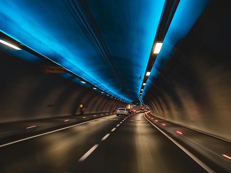 汗水澆灌塔山路，精心鑄就平頂山